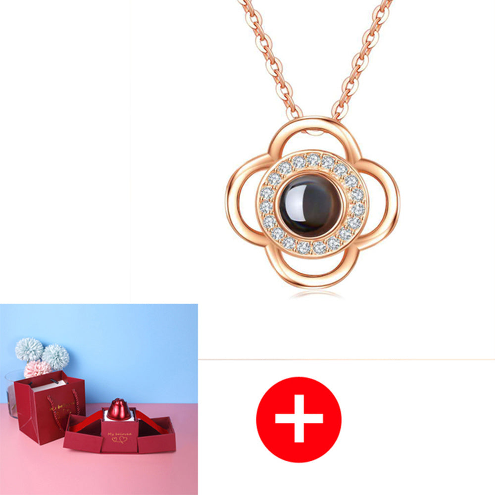 Coffret Cadeau Rose Éternelle & Collier "Je t'aime" en 100 Langues